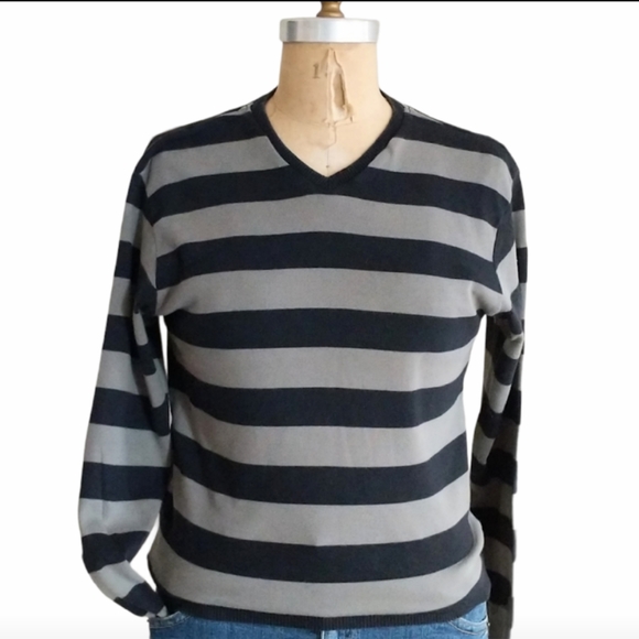 Ted Baker London Striped V Neck Sweater Size Medium - Picture 1 of 10